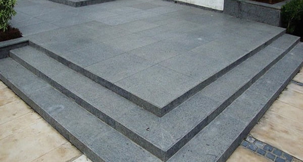 سنگ گرانیت دودی انتخابی کاربردی برای انواع پروژه ها